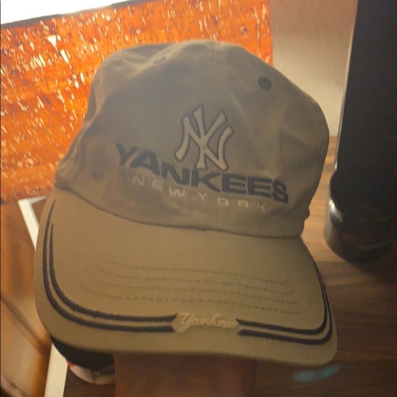 Vintage New York Yankees Baseball Hat - Picture 1 of 2